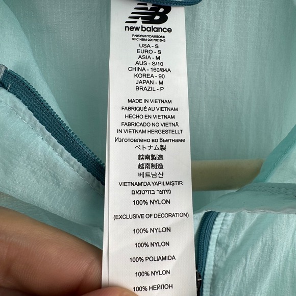 New Balance Running Windbreaker Jacket Womens Small Aqua White Full Zip Hooded - Picture 3 of 9